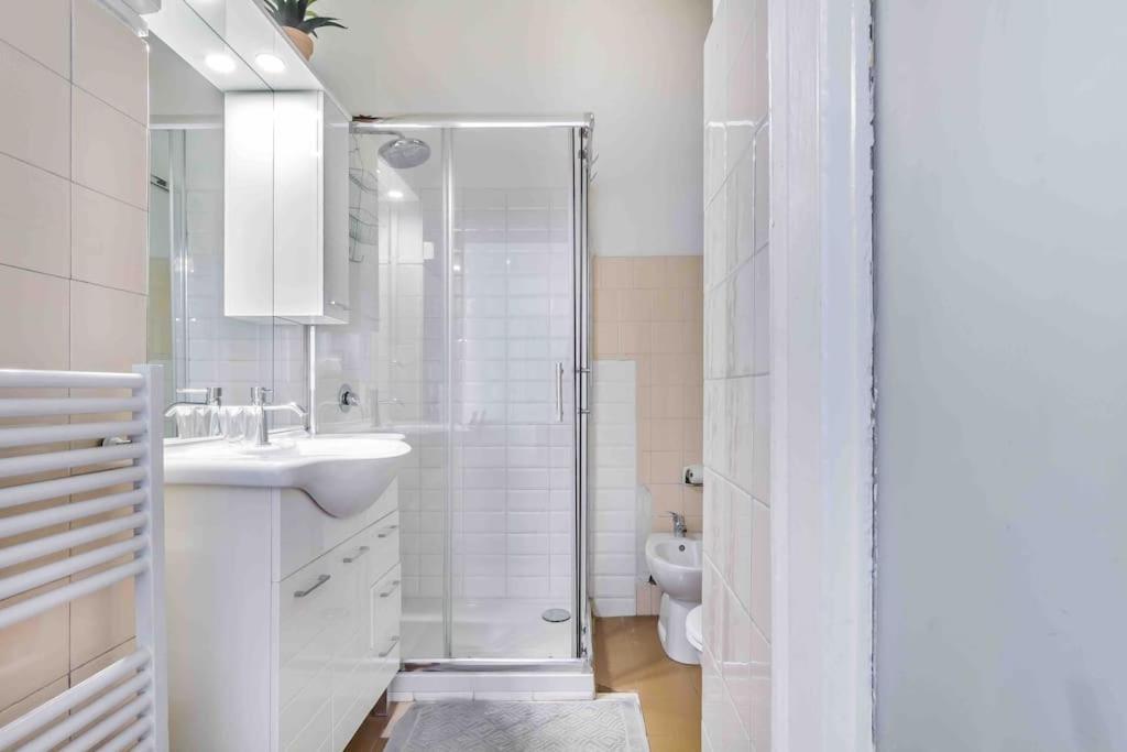Art Apartment Cadorna Area 3 Persons Милано Екстериор снимка