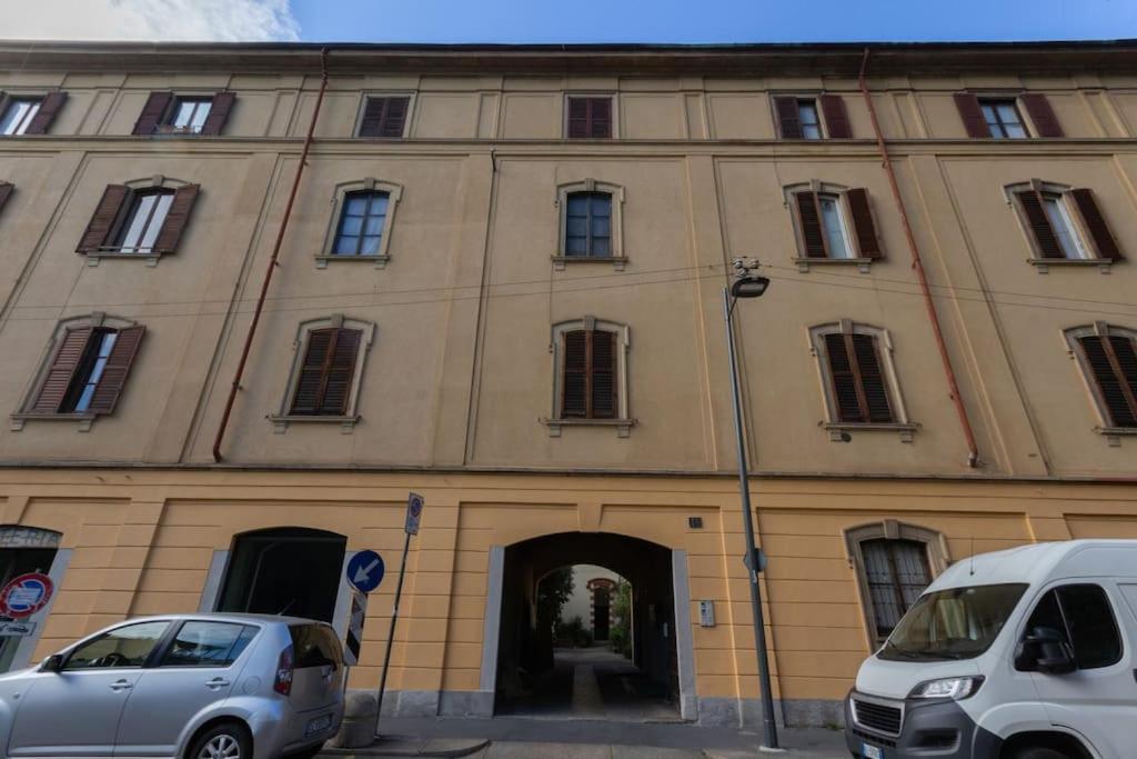 Art Apartment Cadorna Area 3 Persons Милано Екстериор снимка